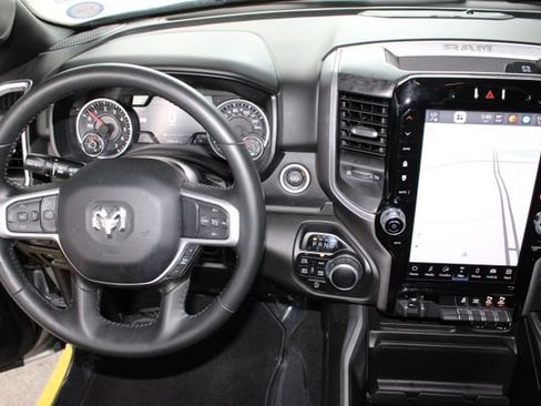 Used 2023 RAM 1500 Big Horn AWD/4WD image 25