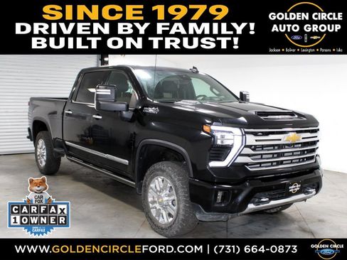 Used 2024 Chevrolet Silverado 2500 High Country w/ High Country Premium Package AWD/4WD image 1