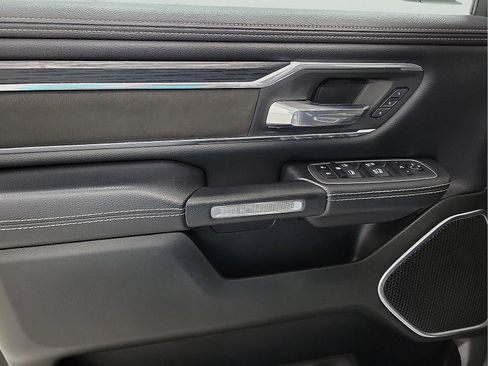 Used 2023 RAM 1500 Laramie image 14