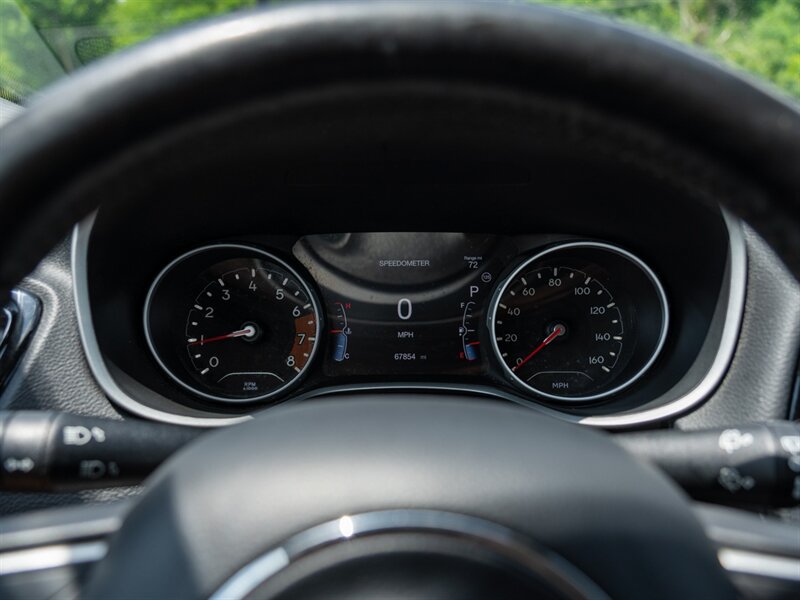 Used 2020 Jeep Compass Limited AWD/4WD image 27