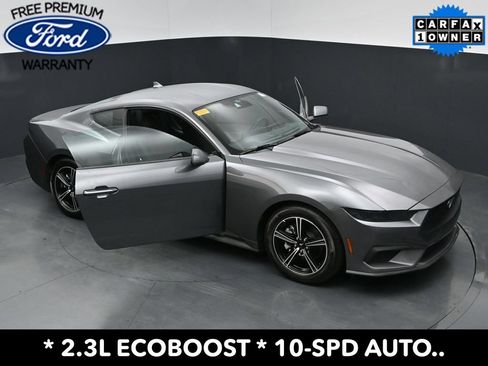 Used 2025 Ford Mustang Coupe RWD image 35