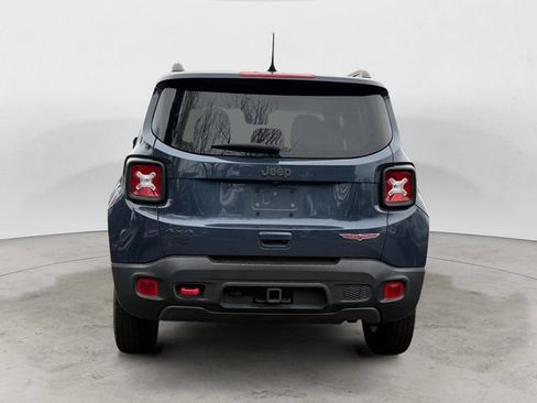 Used 2021 Jeep Renegade Trailhawk w/ Trailer Tow Group AWD/4WD image 4