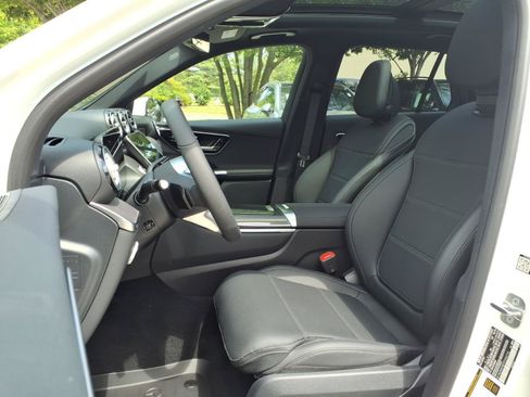New 2026 Mercedes-Benz GLC 300 4MATIC image 13