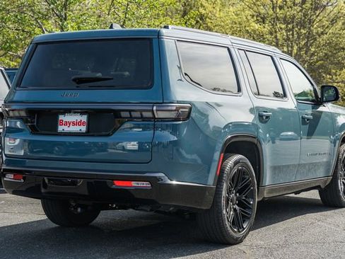 New 2026 Jeep Grand Wagoneer Limited AWD/4WD image 6