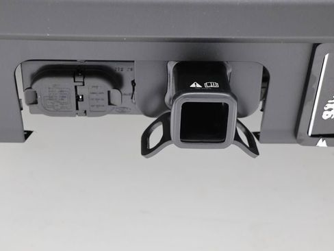 New 2025 Ford Maverick Lariat w/ Black Appearance Package image 14