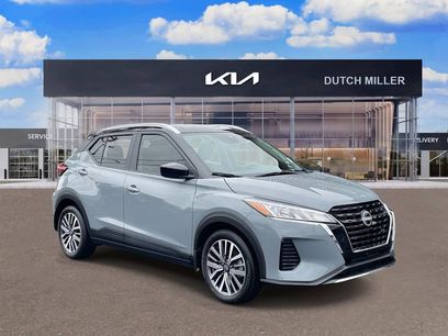 Used 2023 Nissan Kicks SV