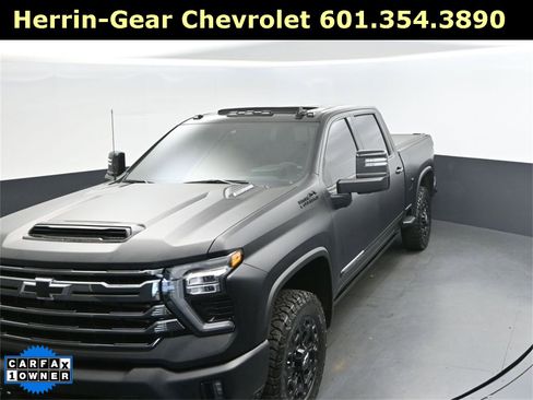Used 2024 Chevrolet Silverado 2500 High Country w/ High Country Premium Package image 29