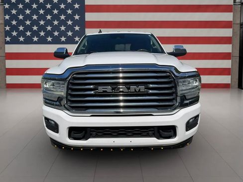 Used 2019 RAM 3500 Limited image 11