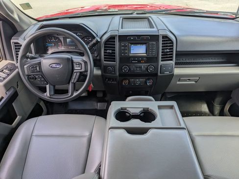 Used 2022 Ford F550 4x4 Crew Cab Super Duty w/ Power Equipment Group image 18