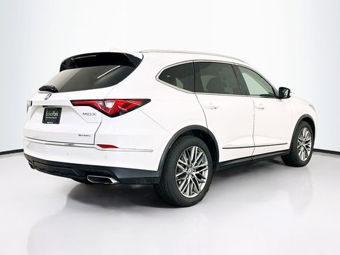 Used 2023 Acura MDX SH-AWD w/ Advance Package image 9