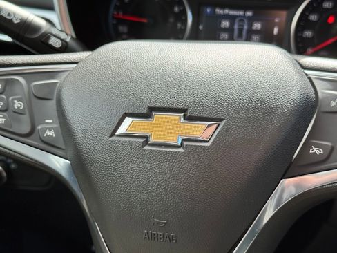 Used 2024 Chevrolet Equinox LT image 31