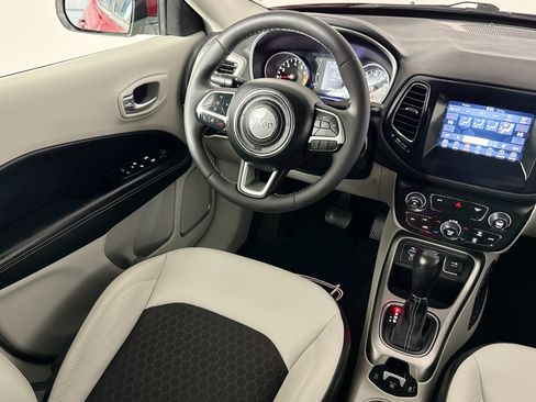 Used 2021 Jeep Compass Latitude FWD image 29