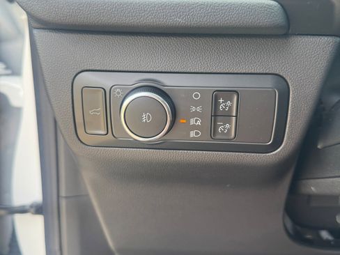 Used 2024 Ford Escape Platinum image 13