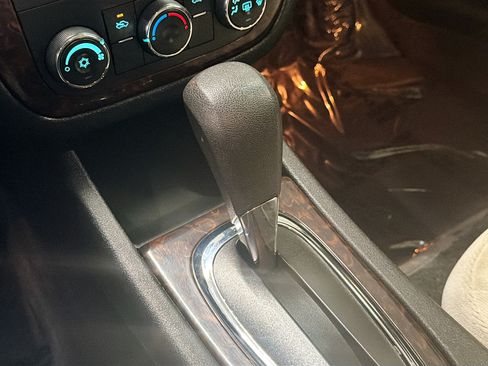 Used 2012 Chevrolet Impala LS FWD image 22
