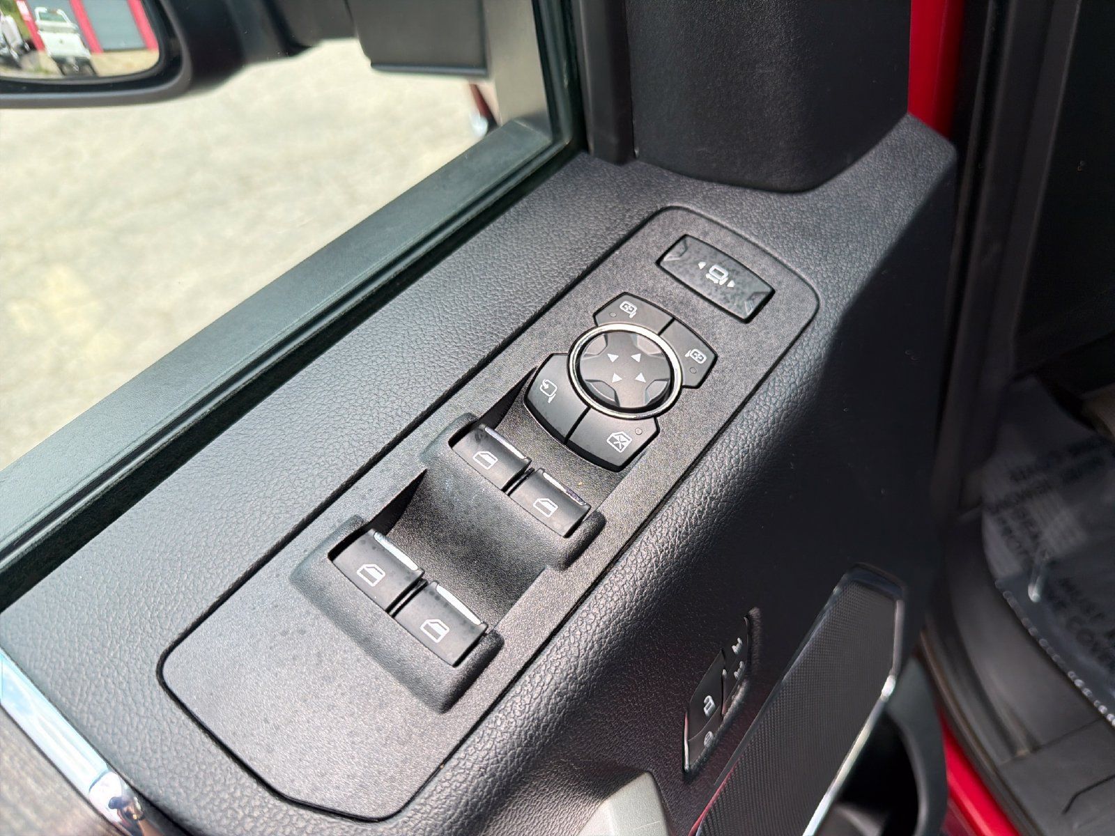 Used 2020 Ford F250 Lariat w/ Chrome Package AWD/4WD image 13