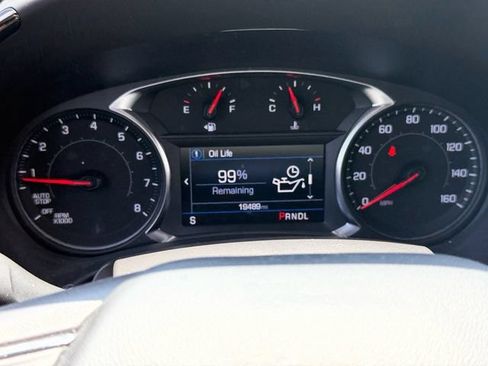 Used 2024 Chevrolet Equinox RS FWD image 16
