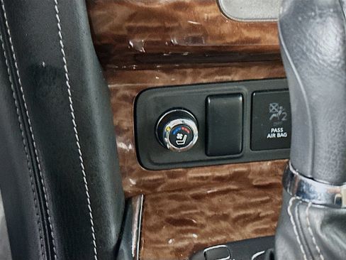 Used 2020 Nissan Armada Platinum w/ Captain's Chairs Package AWD/4WD image 20