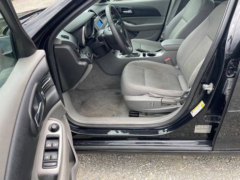 Used 2015 Chevrolet Malibu LS w/ Protection Package FWD image 10