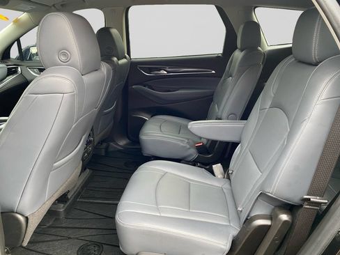 Certified 2021 Buick Enclave Essence w/ Sport Touring Edition AWD/4WD image 18