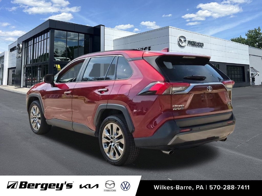 Used 2019 Toyota RAV4 Limited w/ Advanced Technology Package AWD/4WD image 8