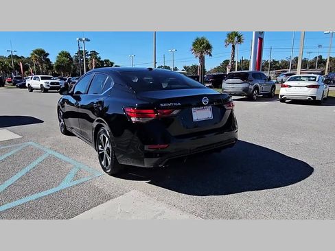 Used 2023 Nissan Sentra SV w/ Trunk Package image 29