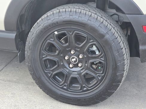 Used 2025 Ford Bronco Sport Badlands image 22