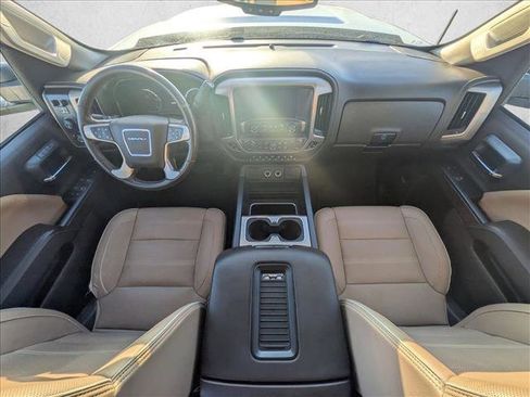 Used 2019 GMC Sierra 2500 Denali w/ Duramax Plus Package image 18