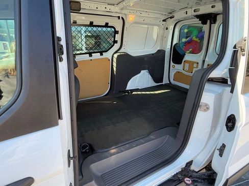 Used 2022 Ford Transit Connect XL FWD image 24