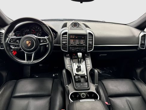 Used 2016 Porsche Cayenne AWD/4WD image 20