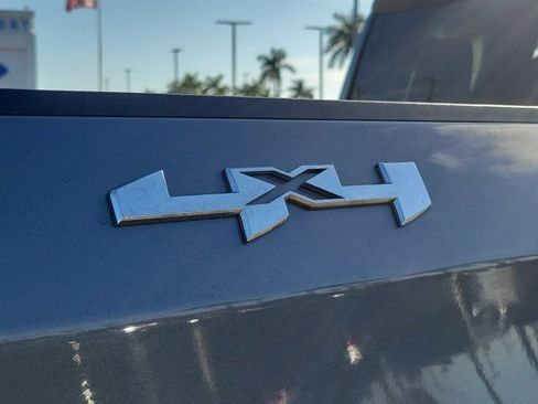 Used 2021 GMC Sierra 1500 Elevation image 26