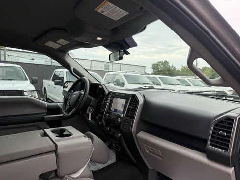 Used 2020 Ford F150 XLT w/ Equipment Group 301A Mid RWD image 9