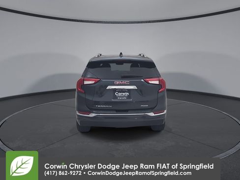 Used 2022 GMC Terrain Denali w/ Denali Premium Package image 13