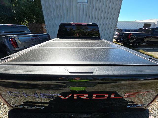 Used 2024 Chevrolet Silverado 2500 Custom w/ Custom Value Package AWD/4WD image 6