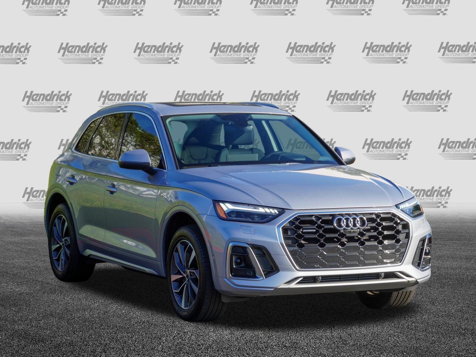 Used 2023 Audi Q5 2.0T Prestige AWD/4WD image 2