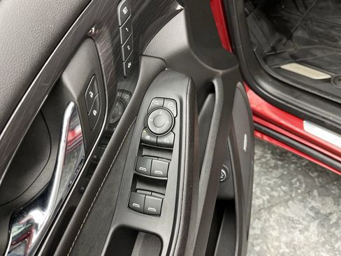 Certified 2023 Chevrolet Traverse High Country w/ LPO, Floor Liner Package image 10