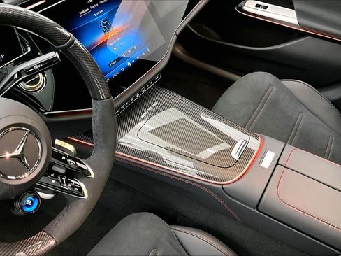 Used 2026 Mercedes-Benz E 53 AMG e 4MATIC Sedan image 8