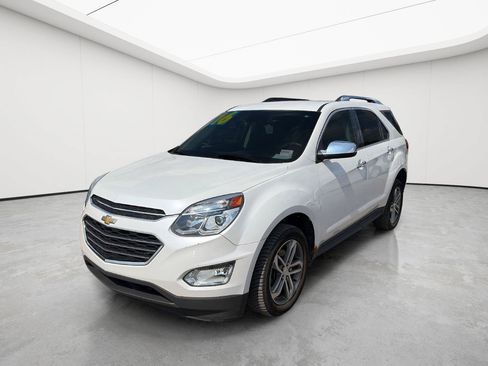 Used 2016 Chevrolet Equinox LTZ w/ Enhanced Convenience Package FWD image 3