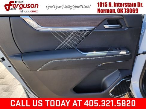 New 2026 GMC Acadia Denali w/ Super Cruise Package FWD image 46