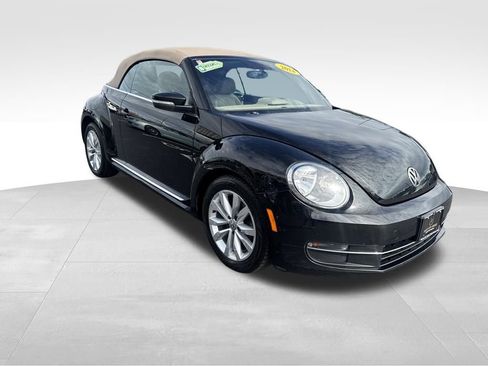 Used 2014 Volkswagen Beetle TDI image 7