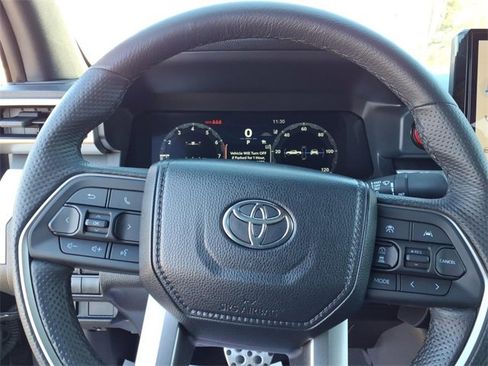 Used 2024 Toyota Tacoma TRD Sport image 26