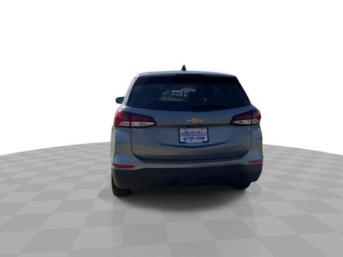 Used 2023 Chevrolet Equinox LS w/ LS Convenience Package AWD/4WD image 9