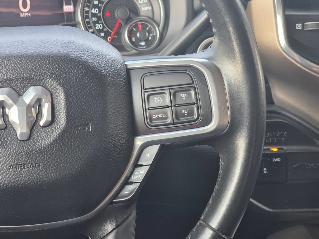 Used 2022 RAM 2500 Laramie AWD/4WD image 18