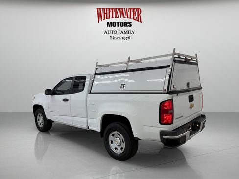 Used 2016 Chevrolet Colorado W/T w/ WT Convenience Package RWD image 2