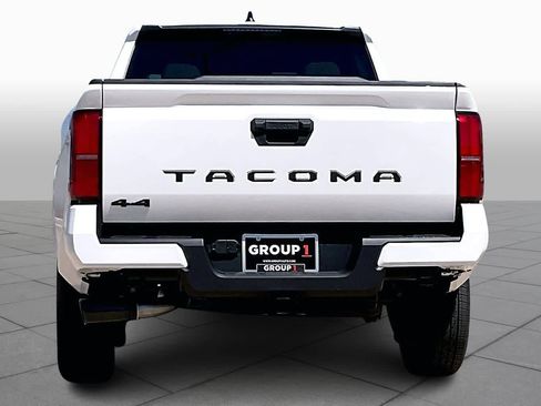 New 2026 Toyota Tacoma SR5 AWD/4WD image 4