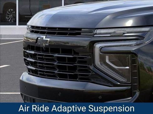 New 2026 Chevrolet Suburban RST w/ Advanced Technology Package AWD/4WD image 15