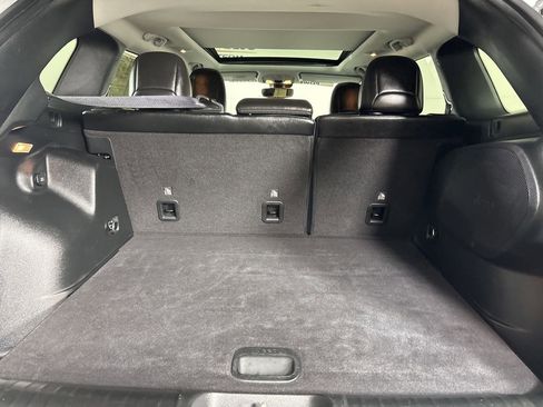 Used 2022 Jeep Cherokee Limited image 23