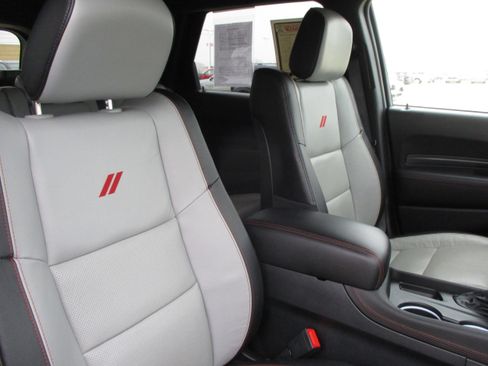 Used 2024 Dodge Durango GT image 47
