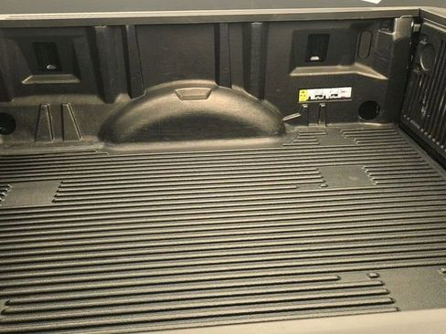 Certified 2022 Ford F150 Lariat w/ Equipment Group 502A High image 10