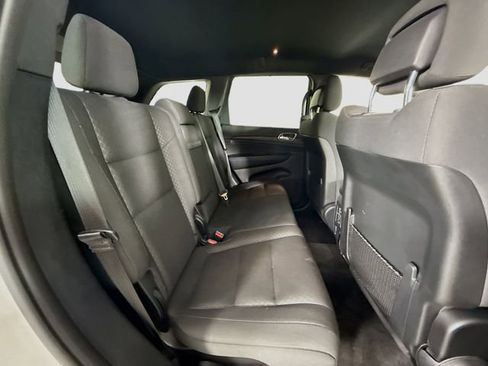 Used 2019 Jeep Grand Cherokee Laredo image 25