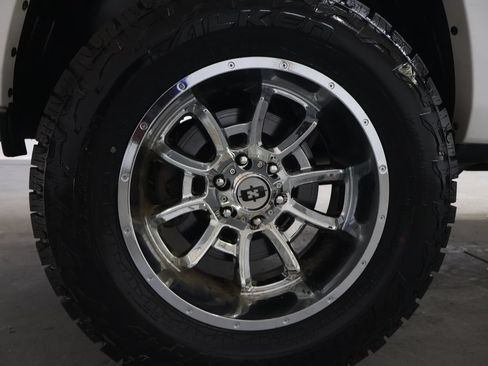 Used 2020 RAM 1500 Laramie w/ Sport Appearance Package AWD/4WD image 35